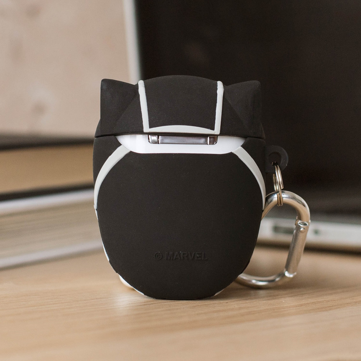 ThumbsUp! PowerSquad AirPods Case Black Panther 3D-Silikon Apple Zubehör