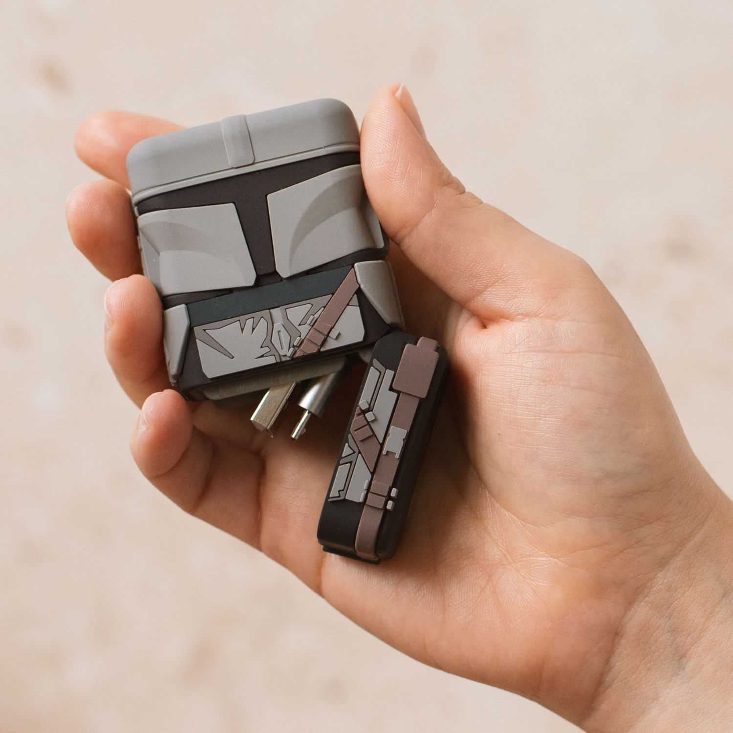 ThumbsUp! Ladekabel The Mandalorian 3in1 Lightning/Micro/USB